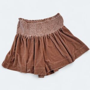 NEW TCEC Golden Brown Velvet High Waist Swing Shorts Size Medium Stretch